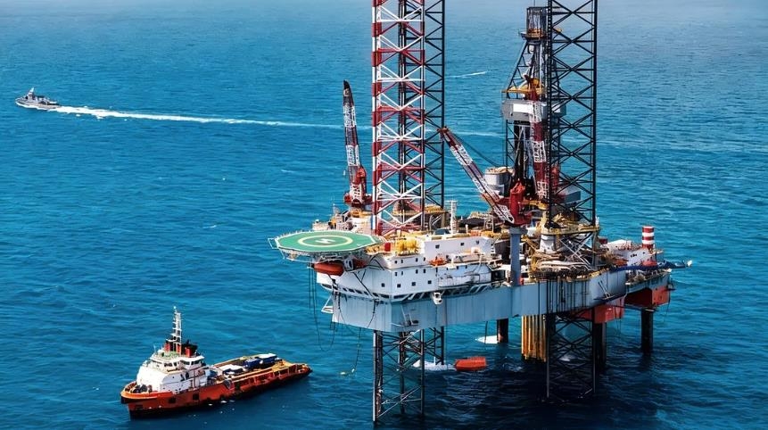 المنصات البحرية الهندسية